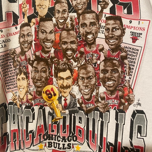 1991 Chicago Bulls Championship Tee - Picture 3 of 5